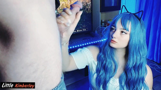 Секс видео с синеволосой Dolly Sky - Кончаю на лицо