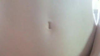 Молодая девушка скачет на члене - эксклюзивное секс видео