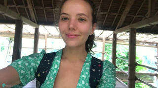 KatyaClover и Danica - Горячий лесби-секс в HD 1080p