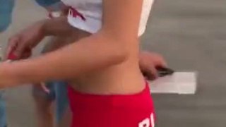 Natalia Football fan - Смотреть онлайн секс видео с горячей девушкой в футболке