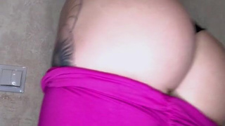 Горячее порно видео с доминирующей красоткой