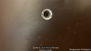 Жена сосет с упоением