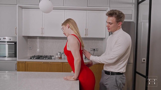 Горячее порно видео с развратной девушкой