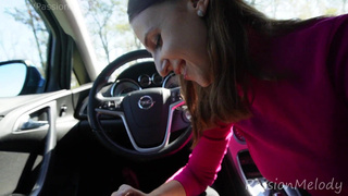 Helped the beauty on the street thanked with a blowjob in the car . PassionMelody.mp4