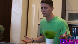 Жесткое порно видео с развратной девушкой