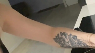 Сексуальные ласки и обнажение в интимном видео