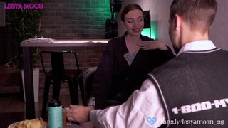 Жесткий трах в баре на глазах у всех