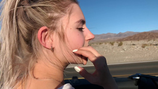 Русская туристка в кабриолете: страстный минет и жесткий секс по дороге в Вегас