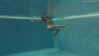 Худая блондинка Stefanie Moon жесткий секс смотреть онлайн