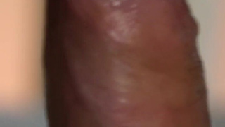 Искусный минетист доводит до оргазма за минуту