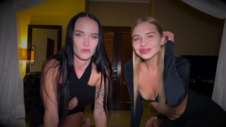 Горячее секс видео с двойным минетиком в HD