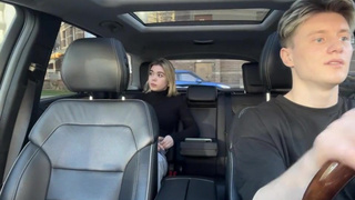 Страстный секс в такси