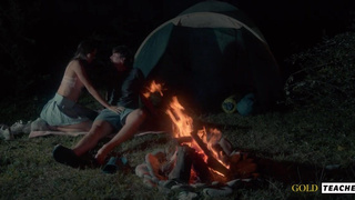 Секс на свежем воздухе — романтичное и рискованное порно