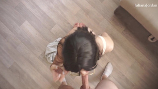 Страпон с камшотом в рот – жесткий кунилингус и финиш на лицо