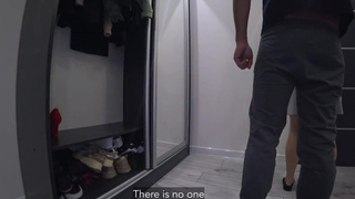 Жена отдается в анал, пока муж не видит