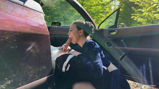 Смотреть онлайн ролик с соблазнительной сценой