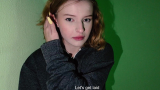 Секс в подъезде смотреть онлайн – запретные ласки