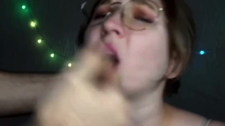 Throat wear on this teen slut. She choked on cum.mp4