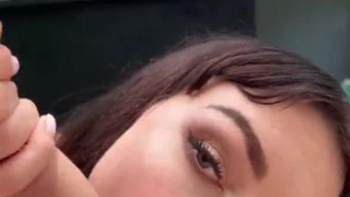 Домашнее порно видео с красивой девушкой