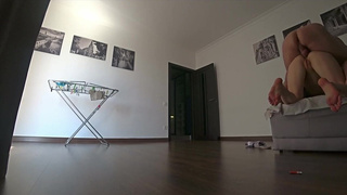 Жена кончает от анала — скрытая камера измены