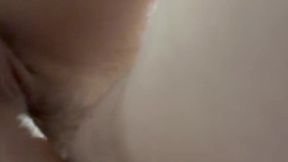 Соседка случайно увидела мой член — страстный секс на кухне