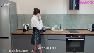 Порно видео онлайн: страстный секс с развратной красоткой