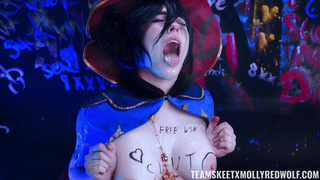 Смотреть онлайн: Molly Red Wolf трахается в жопу в роли очумелой ведьмы