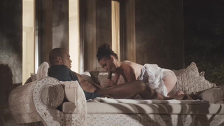 Смотреть онлайн секс видео Mina Moreno с черным парнем