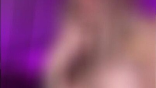 Горячее порно видео онлайн – страстный секс с развратной красоткой