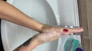 Смотреть онлайн секс в ванной HD