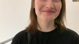 Секс с подругой в подъезде – эксклюзивное видео