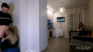 Молли Кельт изменяет с мужем подруги – горячее порно видео с развратной блондинкой