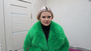 Смотреть онлайн жесткий секс с развратной девушкой