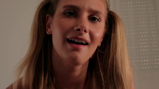 Строгий папа получил по заслугам – жесткое порно видео с мстительной красоткой