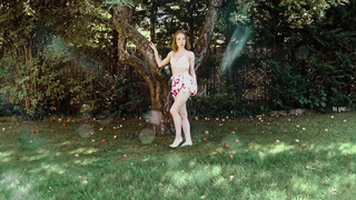 Горячий порно ролик с Nata Ocean в бассейне и не только