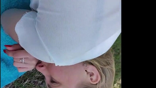 Настало время горячего секса на свежем воздухе - Pornhub.com.mp4