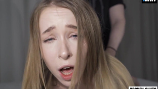 Смотреть онлайн жесткий тройничок и игрушки