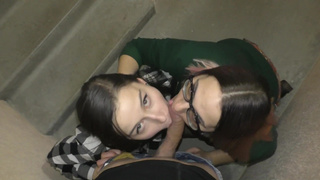 055 Amateur Threesome Blowjob in the Entrance ¦ Public Double Blowjob POV_Laruna_Mave_1080p.mp4