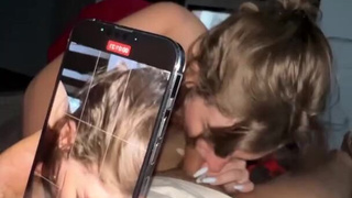 Девушки в горячем видео с отдыха